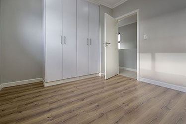 ΔΑΠΕΔΟ LAMINATE AC4, ILGAZ OAK 507 V GROOVE